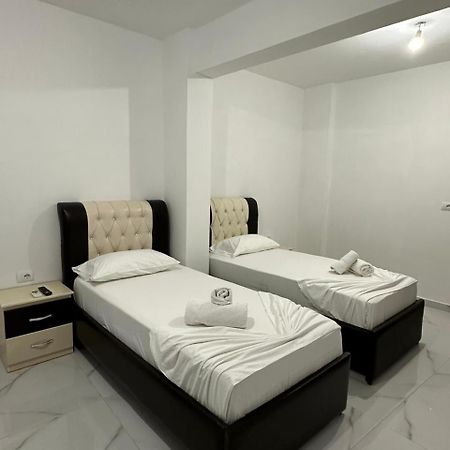 Kreshnik Apartments 卡萨米尔 外观 照片