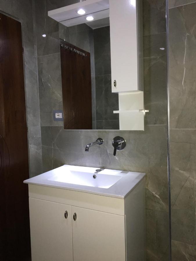 Kreshnik Apartments 卡萨米尔 外观 照片