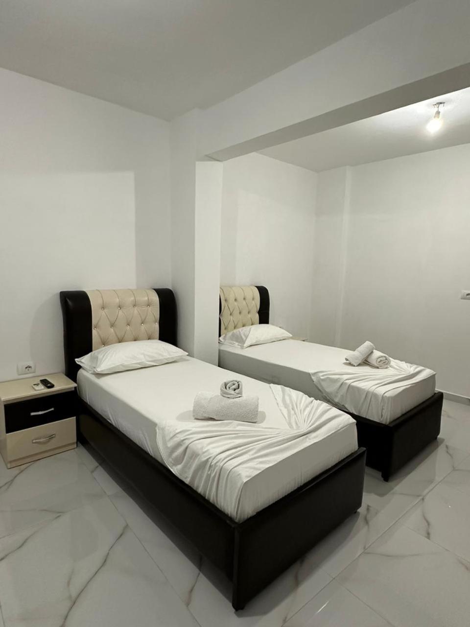Kreshnik Apartments 卡萨米尔 外观 照片